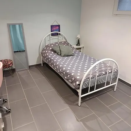 Comme A La Maison